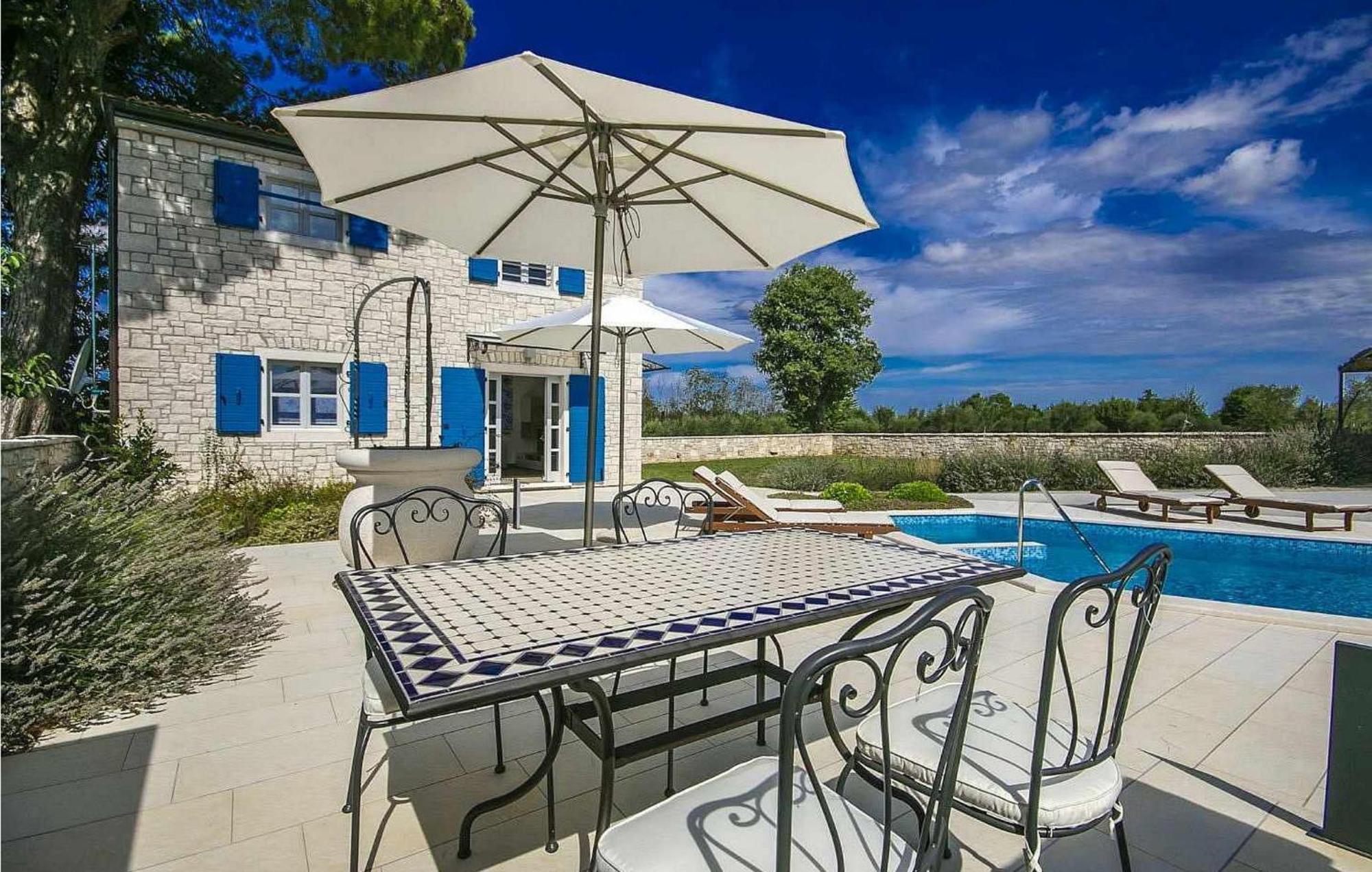 Villa Lenka Sveti Lovreč Pazenatički Kültér fotó