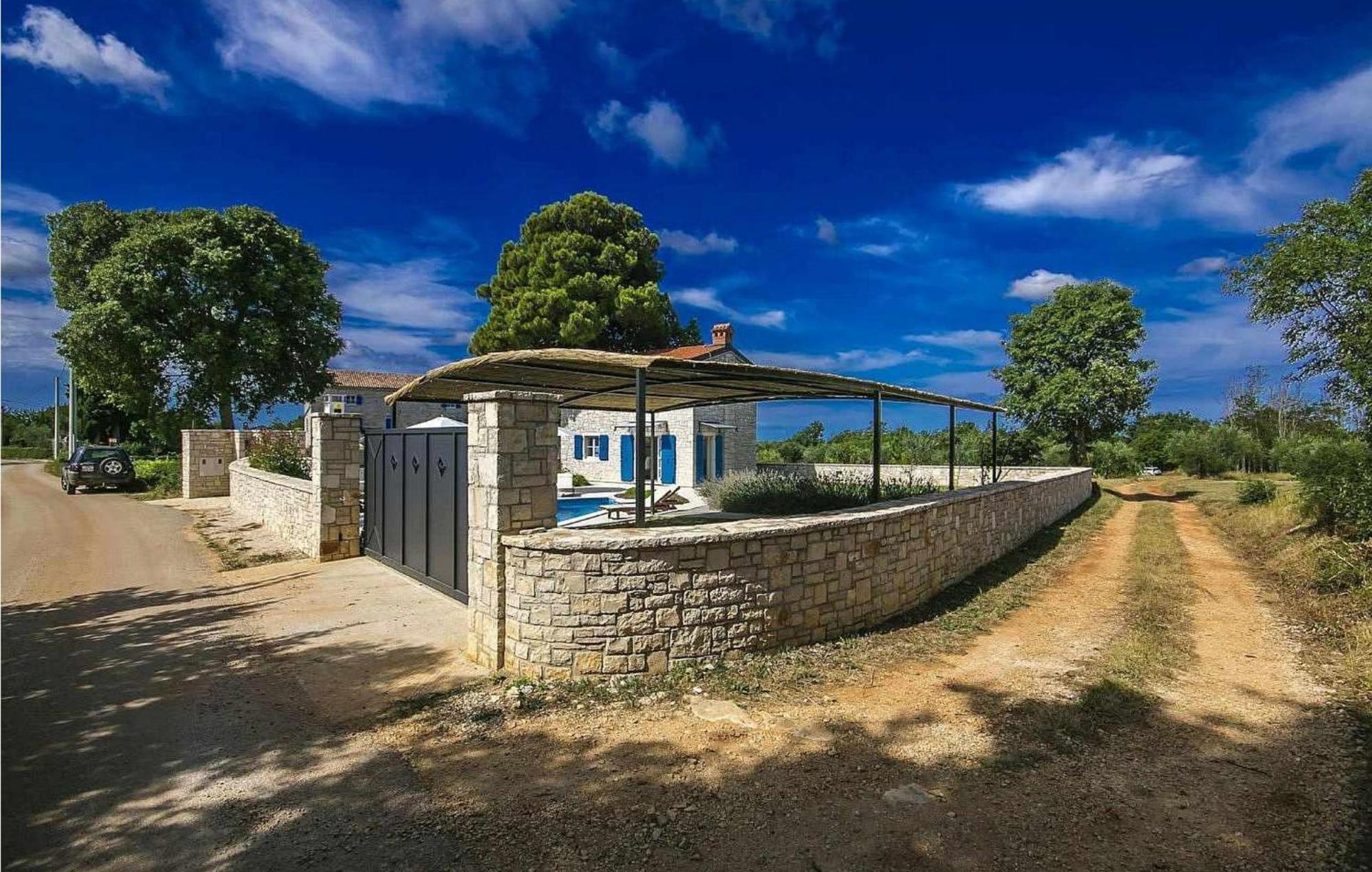 Villa Lenka Sveti Lovreč Pazenatički Kültér fotó